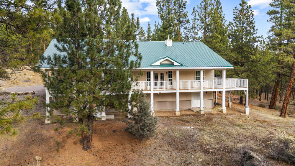 13423 Sprague River Road, Unit 1 Chiloquin, OR 97624 - Photo 2 of 46 shows the large covered and uncovered deck