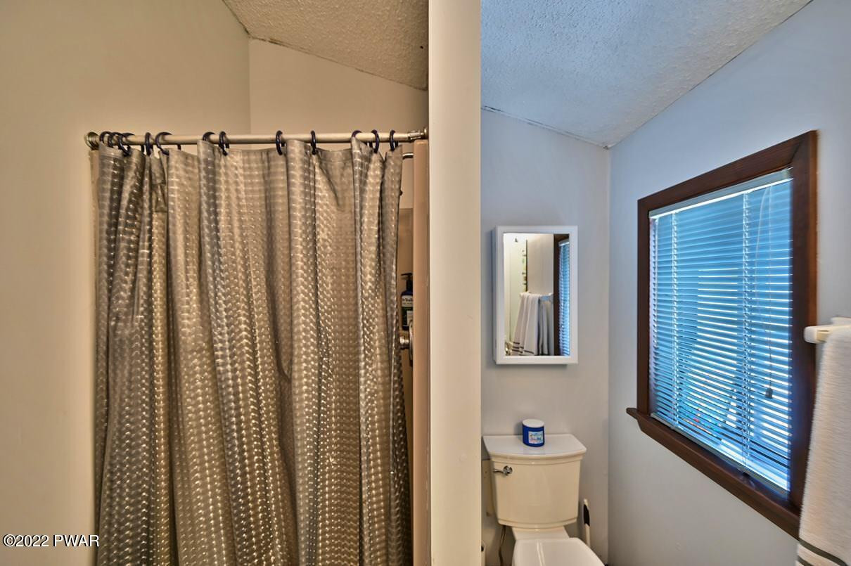 35 Applegate Road Lake Ariel, PA 18436 - Photo 56 of 88