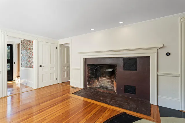 $1,150,000 | 181 Mill Road, North Hampton, NH 03862