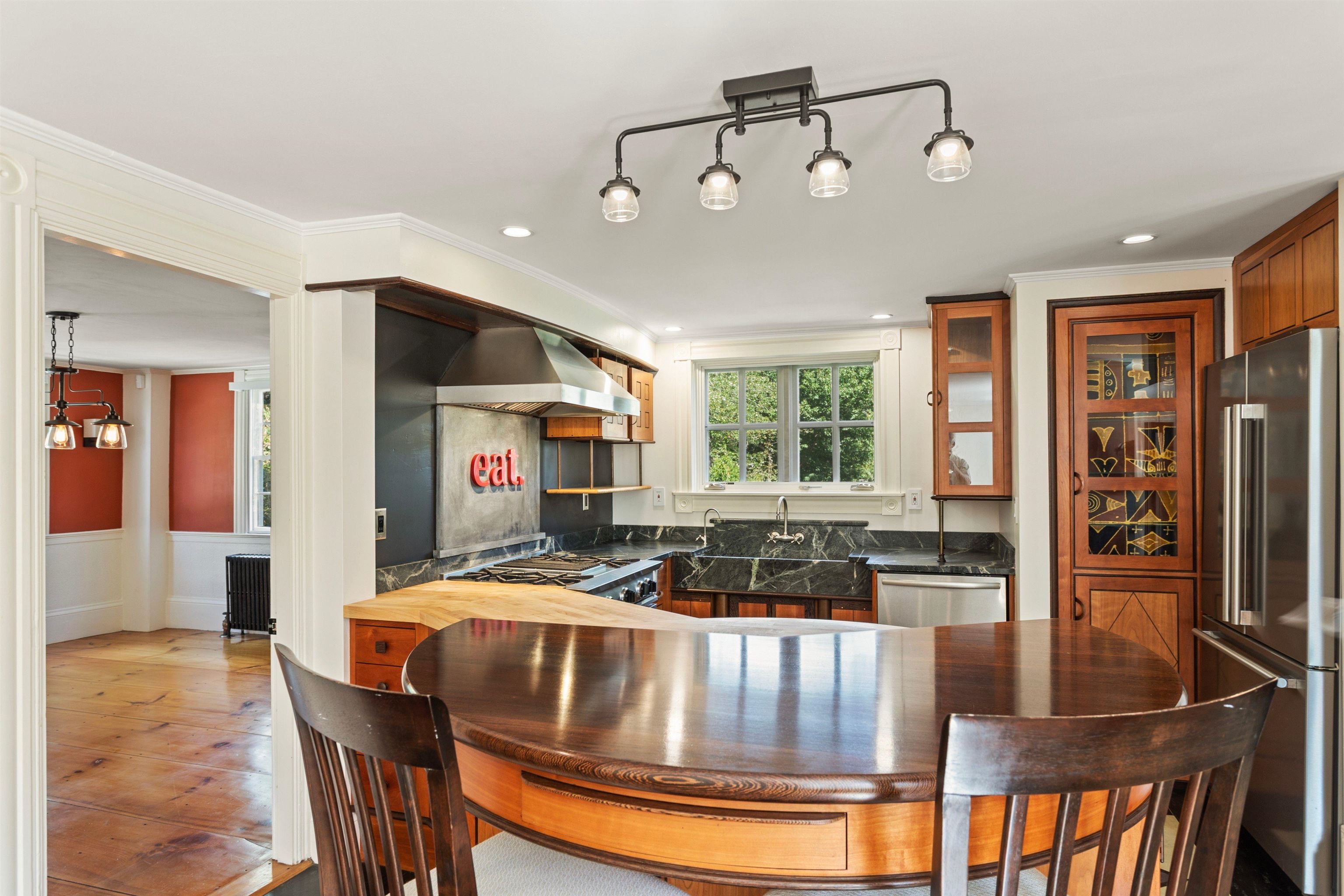 181 Mill Road North Hampton, NH 03862 - Photo 10 of 54