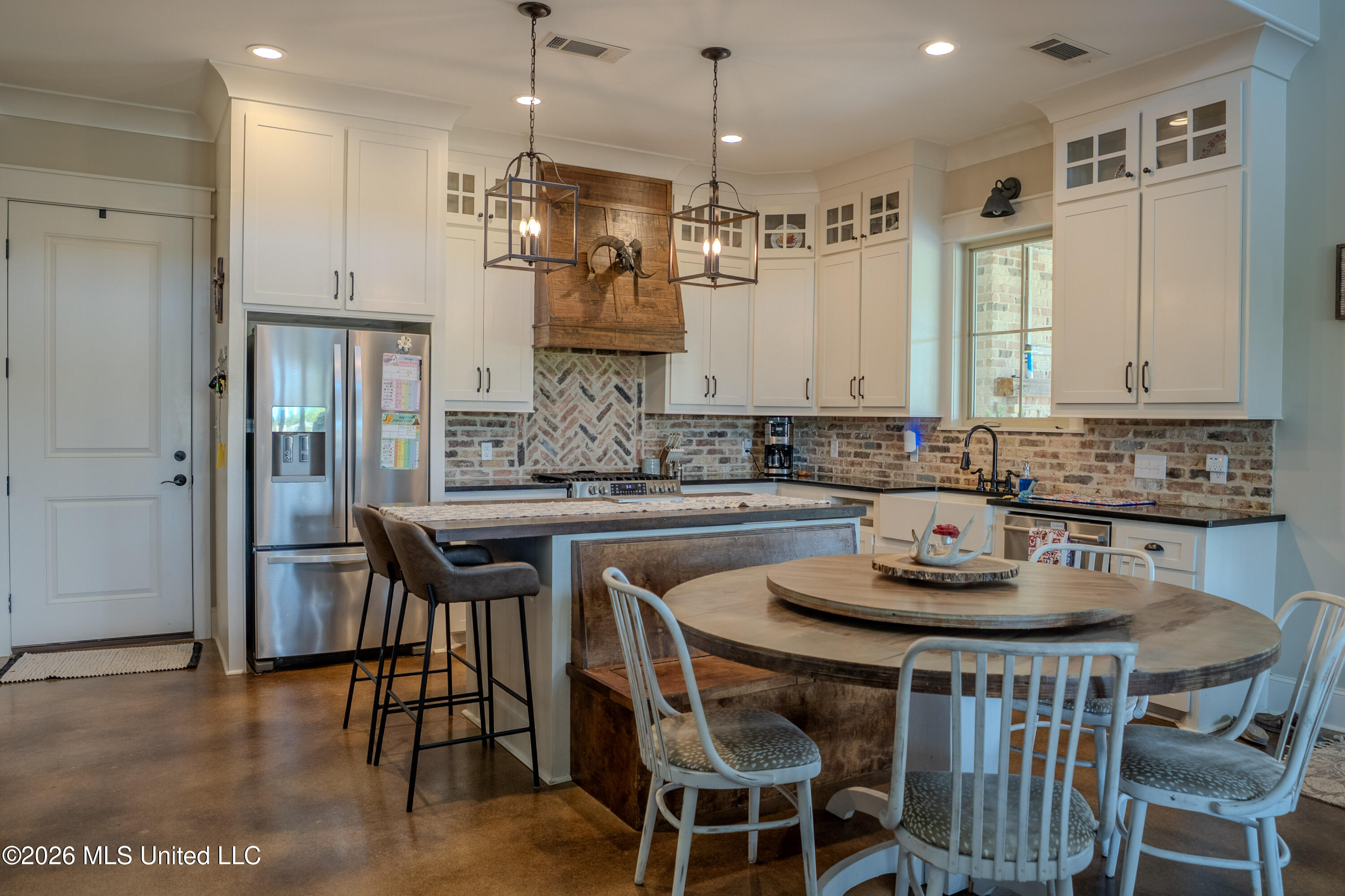 553 Tara Road Brandon, MS 39042 - Photo 33 of 50 90-DSC00821-HDR
