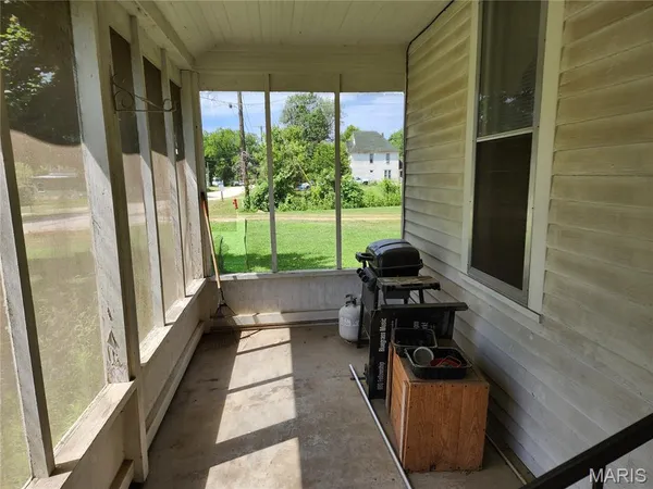 $100,000 | 501 Birch Street, Mill Spring, MO 63952