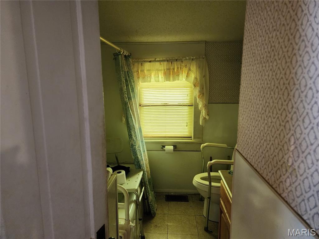 501 Birch Street Mill Spring, MO 63952 - Photo 19 of 33