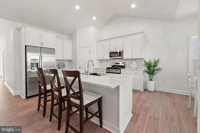 $639,990 | 33763 Catching Cove, Lewes, DE 19958