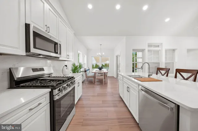 $639,990 | 33763 Catching Cove, Lewes, DE 19958