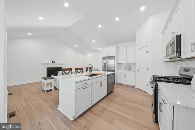 $639,990 | 33763 Catching Cove, Lewes, DE 19958