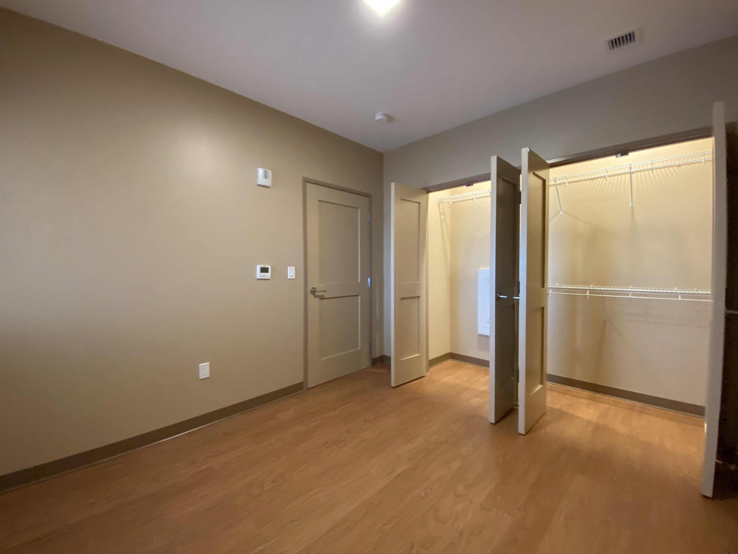 83 Hanover Street, Unit 405 Manchester, NH 03101 - Photo 22 of 37
