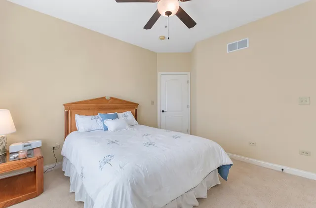 $599,000 | 24563 River Crossing Drive, Shorewood, IL 60404