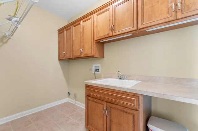 $599,000 | 24563 River Crossing Drive, Shorewood, IL 60404