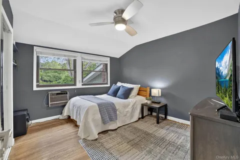 $710,000 | 2834 Hedge Street, Yorktown Heights, NY 10598