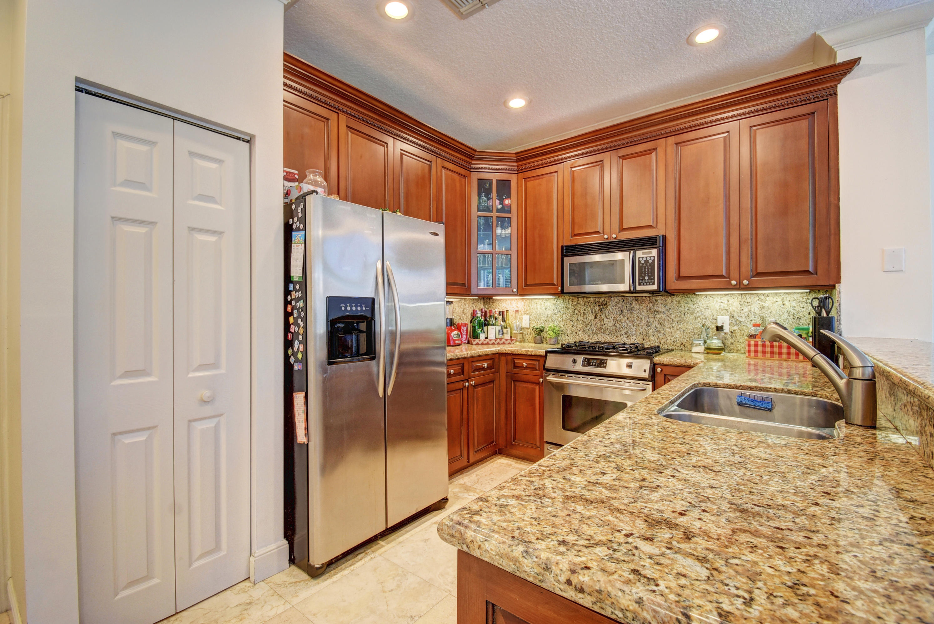 4070 Northwest 58th Lane Boca Raton, FL 33496 - Photo 17 of 41 Virtuals1 (18)