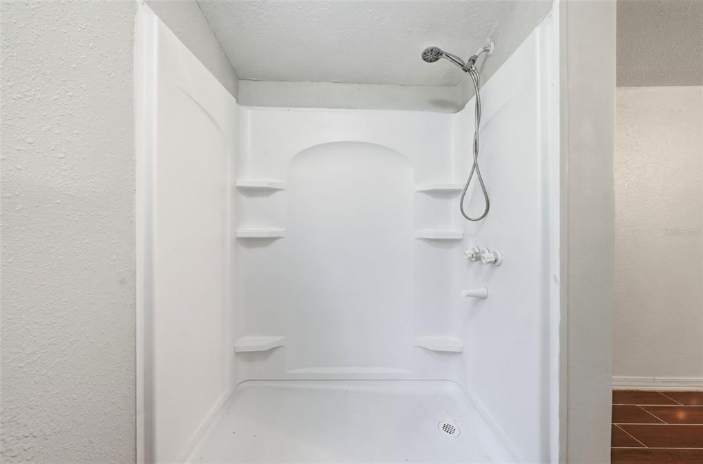 40404 Holly Branch Road Eustis, FL 32736 - Photo 17 of 38