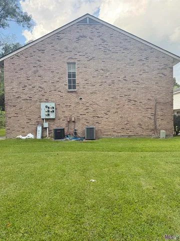 $415,000 | 14722 Hooper Road, Baton Rouge, LA 70818