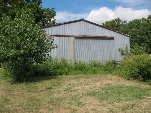 Bray Road Mount Morris, MI 48458 - Photo 4 of 7