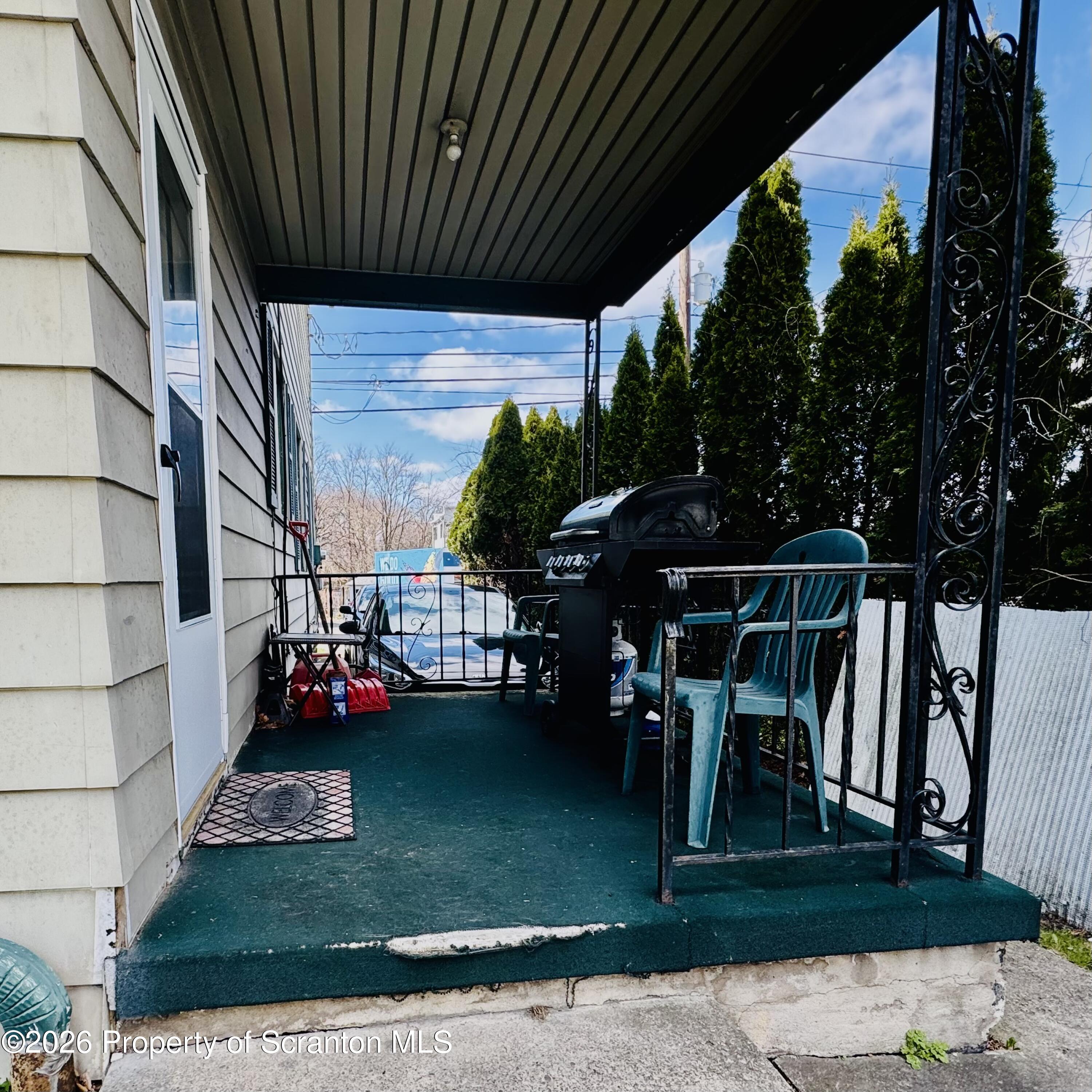 609 3rd Street, Unit 1 FIRST Dunmore, PA 18512 - Photo 12 of 12 Side