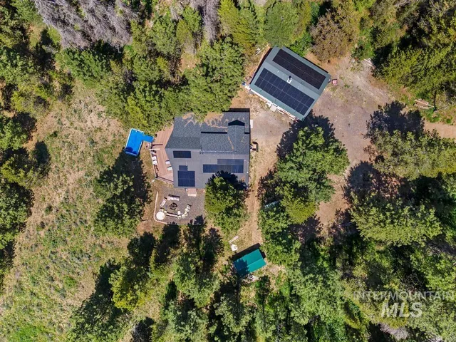 $800,000 | 10389 Gamann Drive, Cascade, ID 83611