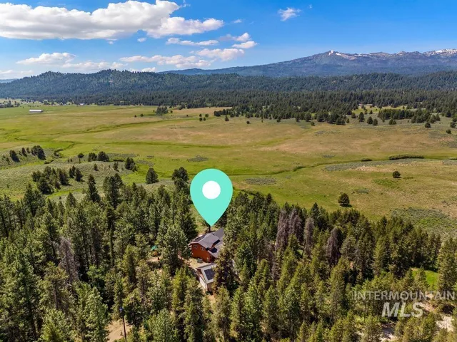 $800,000 | 10389 Gamann Drive, Cascade, ID 83611