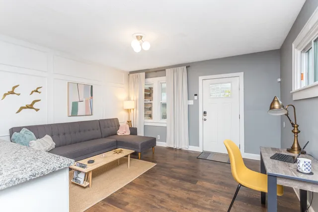 $304,900 | 1526 South East Street, Indianapolis, IN 46225