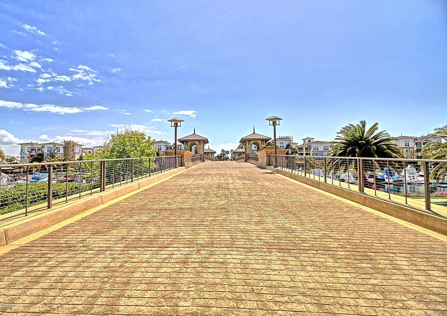 1568 Seabridge Lane Oxnard, CA 93035 - Photo 24 of 33 a view of a terrace view