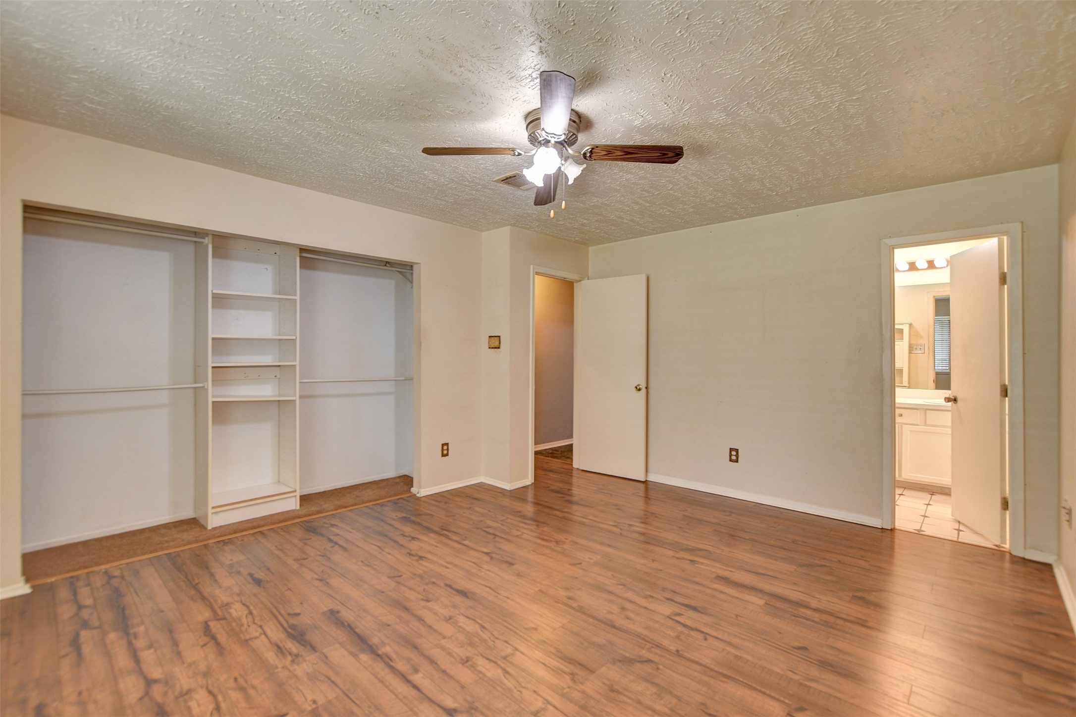 17327 Thorhill Street Spring, TX 77379 - Photo 21 of 44 Primary bedroom