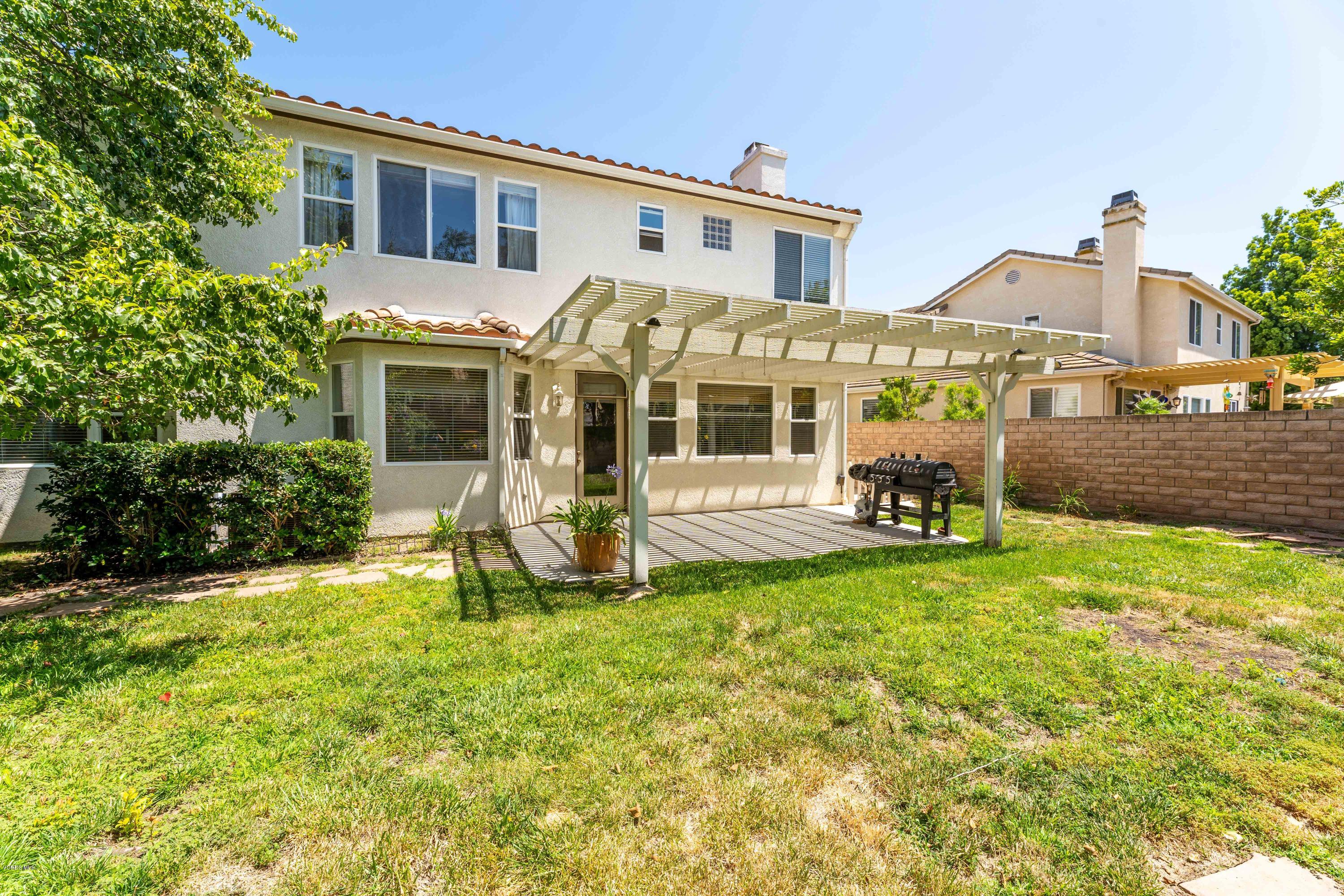 4591 Bluewood Court Moorpark, CA 93021 - Photo 42 of 43 a house view with a garden space