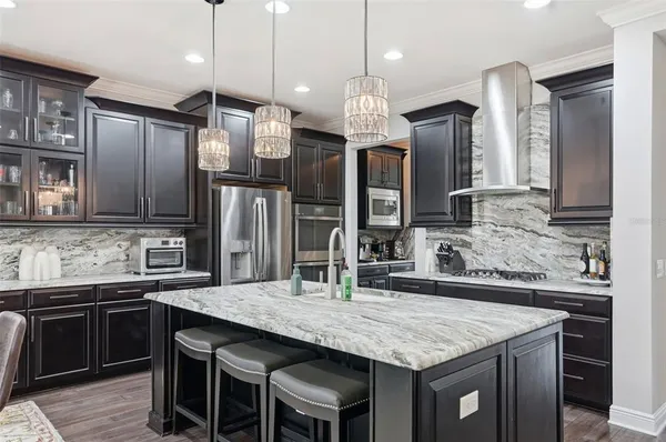 $869,900 | 1897 Fox Grape Loop, Lutz, FL 33558