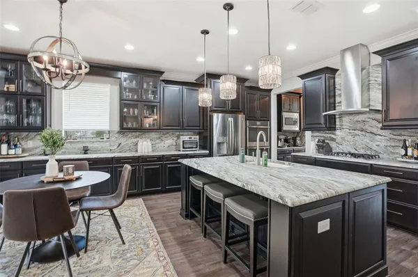 $869,900 | 1897 Fox Grape Loop, Lutz, FL 33558