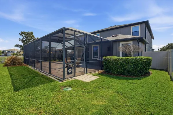 $869,900 | 1897 Fox Grape Loop, Lutz, FL 33558