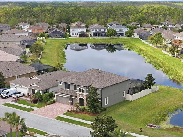 $869,900 | 1897 Fox Grape Loop, Lutz, FL 33558