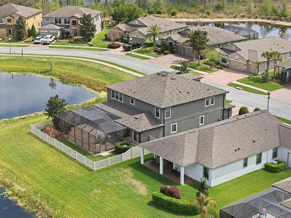 $869,900 | 1897 Fox Grape Loop, Lutz, FL 33558