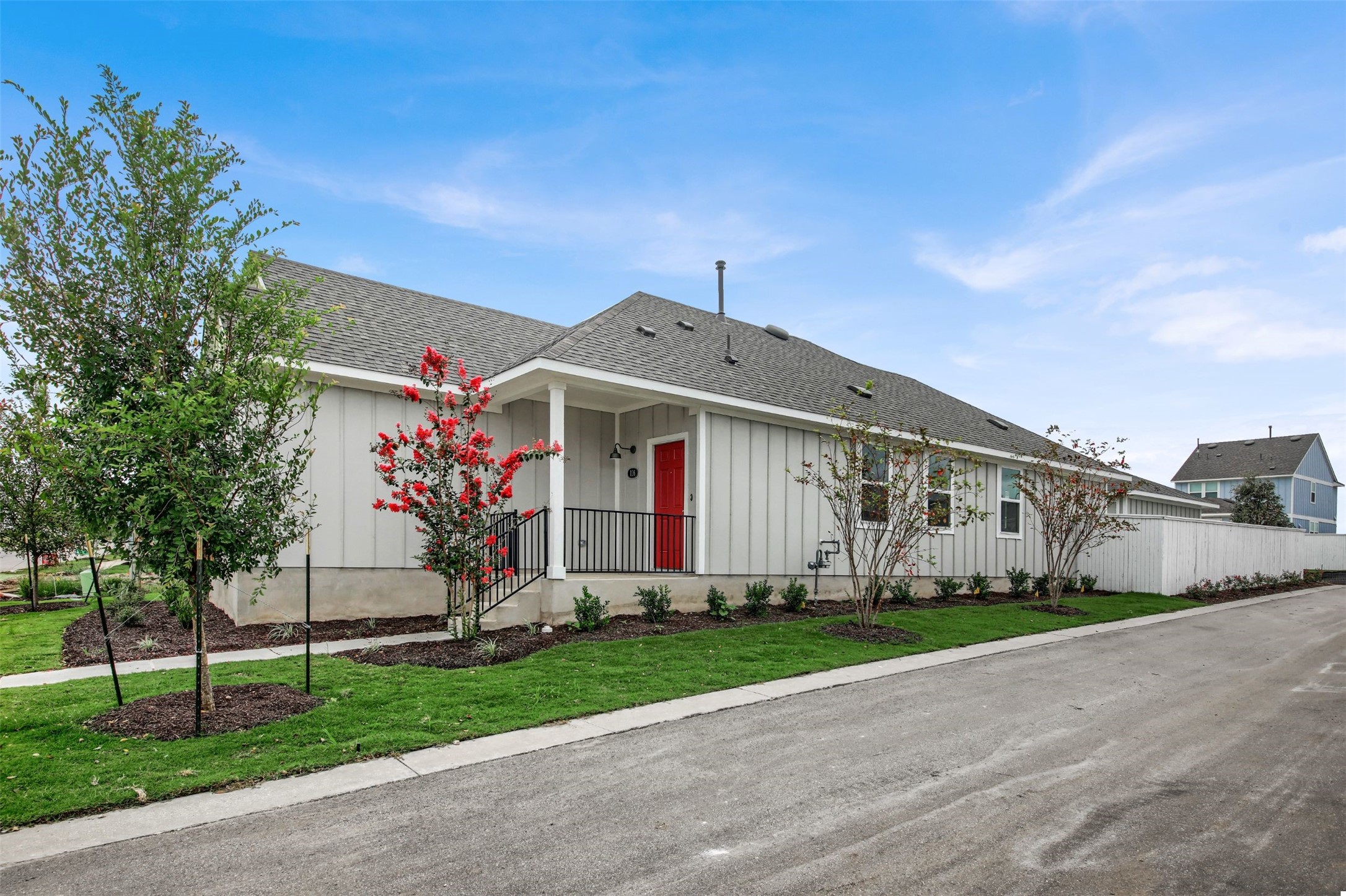 126 Huckleberry Lane Elgin, TX 78621 - Photo 4 of 33