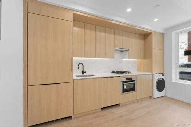 $499,000 | 366 Harman Street, Unit 1F | Bushwick