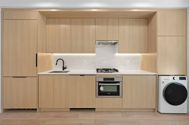 $499,000 | 366 Harman Street, Unit 1F | Bushwick