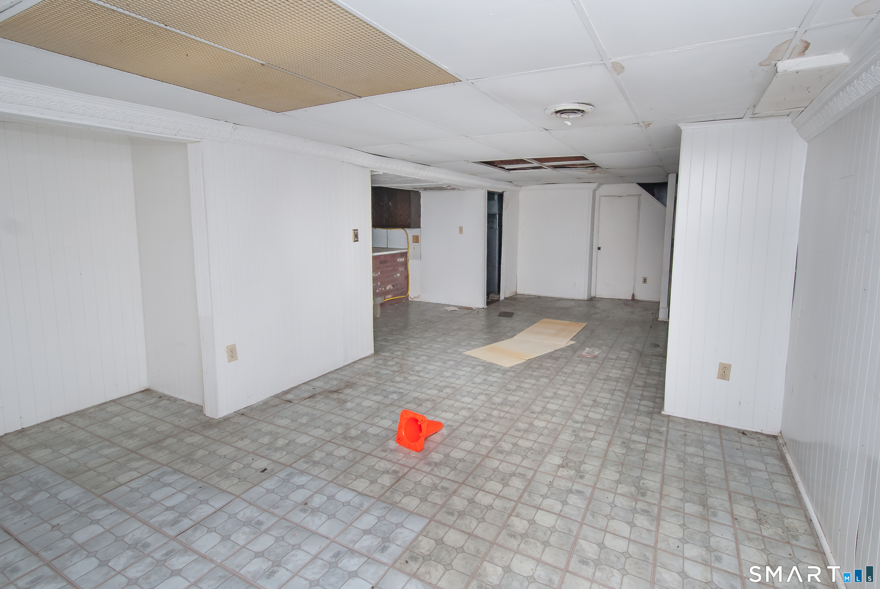 21 Riviera Terrace Oxford, CT 06478 - Photo 18 of 27 Gallery Image 18