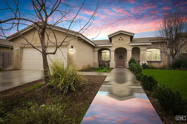 $349,999 | Undisclosed Address, Bakersfield, CA 93307