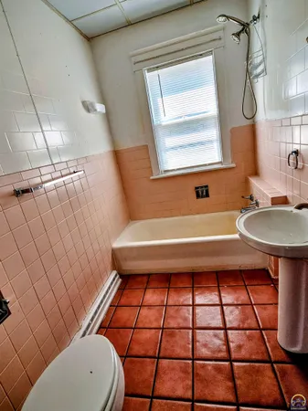 $115,000 | 803 South 8th Street, Sabetha, KS 66534