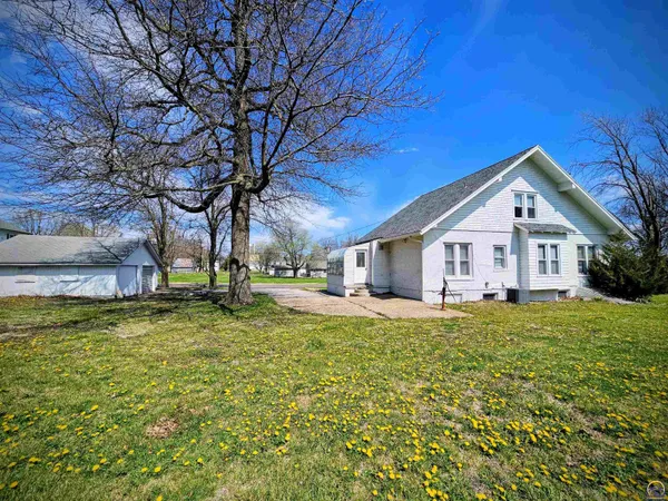 $115,000 | 803 South 8th Street, Sabetha, KS 66534