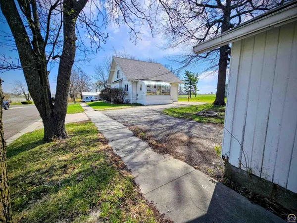 $115,000 | 803 South 8th Street, Sabetha, KS 66534