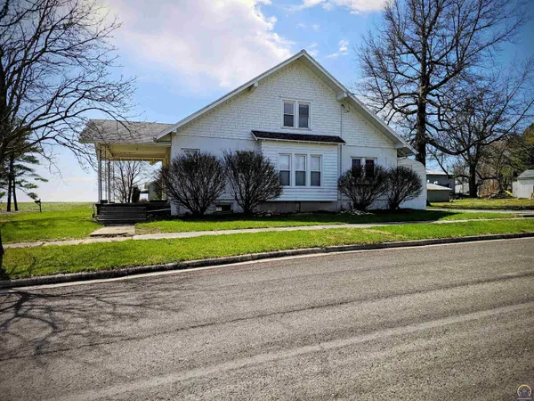 $115,000 | 803 South 8th Street, Sabetha, KS 66534