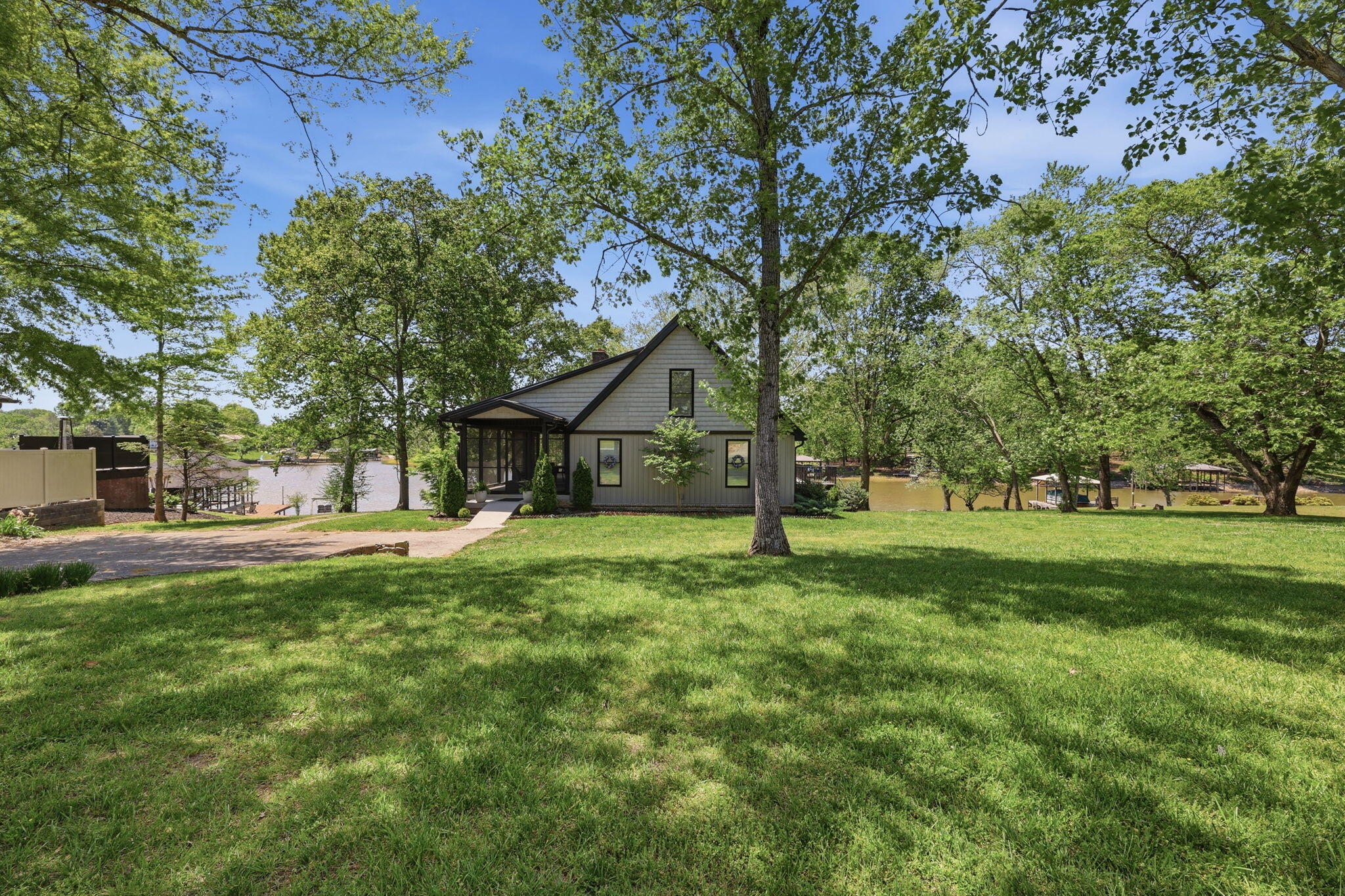 302 Windmill Lane Georgetown, TN 37336 - Photo 3 of 59 3-web-or-mls-302-windmill-ln