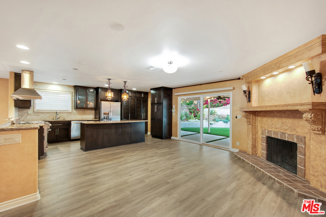 24101 Highlander Road West Hills, CA 91307 - Photo 15 of 27 Gallery Image 15