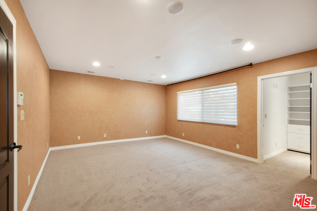 24101 Highlander Road West Hills, CA 91307 - Photo 22 of 27 Gallery Image 22