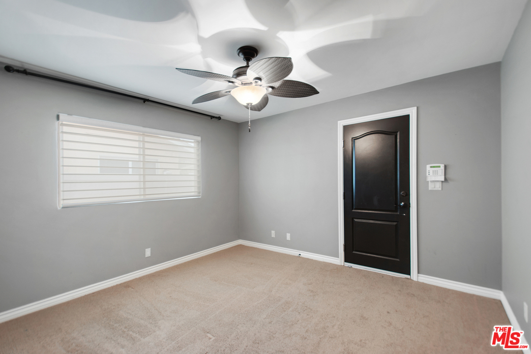 24101 Highlander Road West Hills, CA 91307 - Photo 26 of 27 Gallery Image 26
