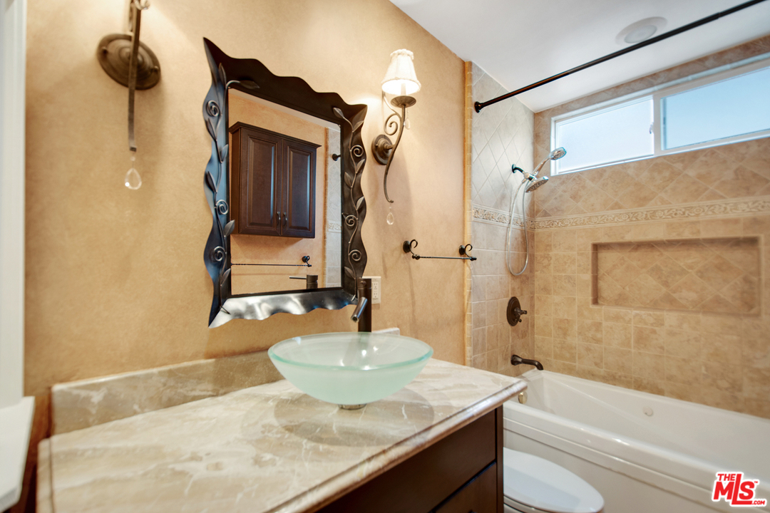 24101 Highlander Road West Hills, CA 91307 - Photo 27 of 27 Gallery Image 27
