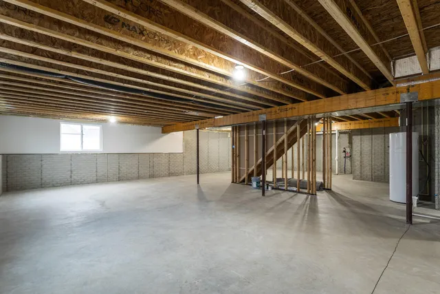 $599,900 | N101W16795 Gunflint Trail, Germantown, WI 53022