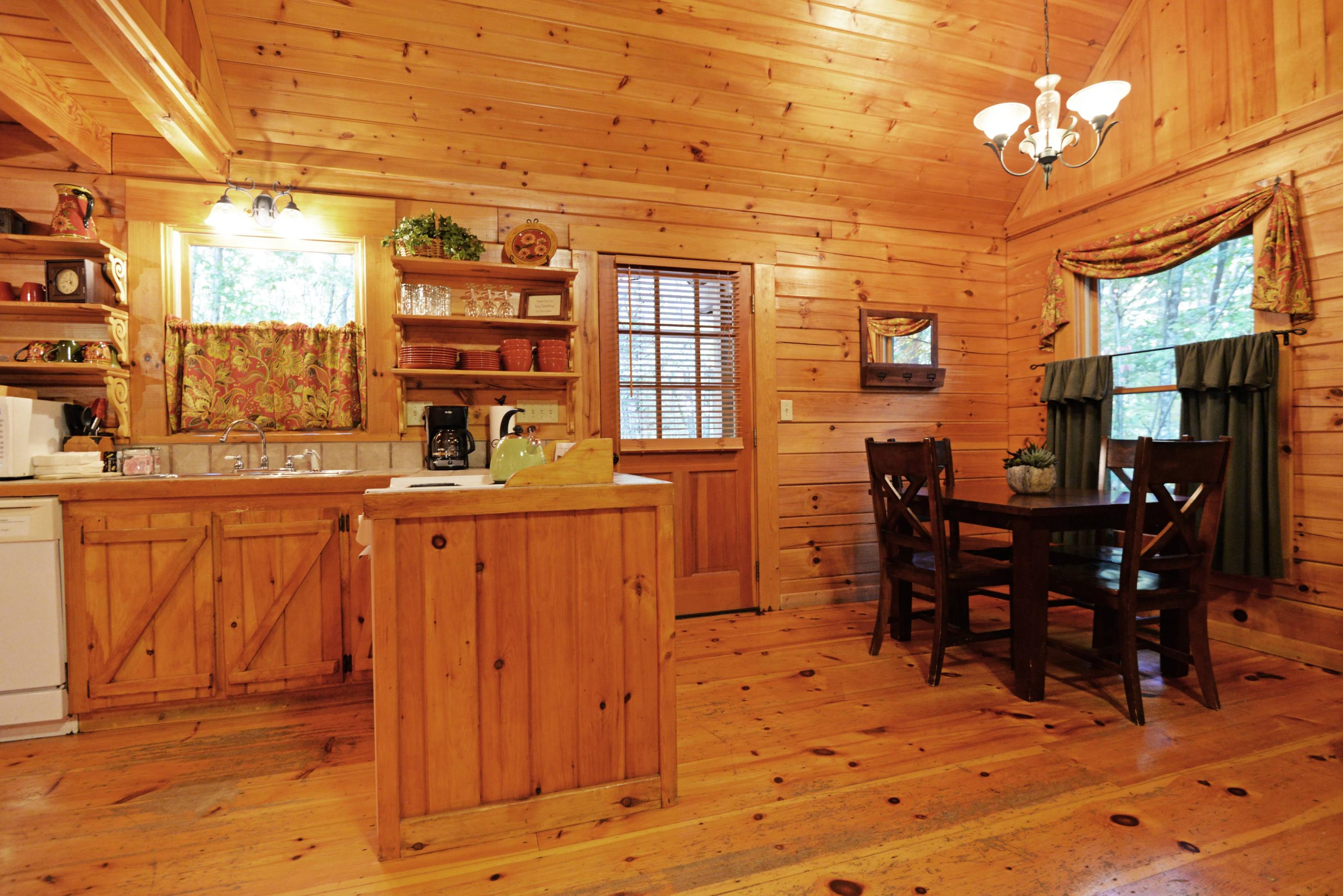 867 Welcome Valley Road Benton, TN 37307 - Photo 111 of 122 Cherokee Ridge kitchen and dining