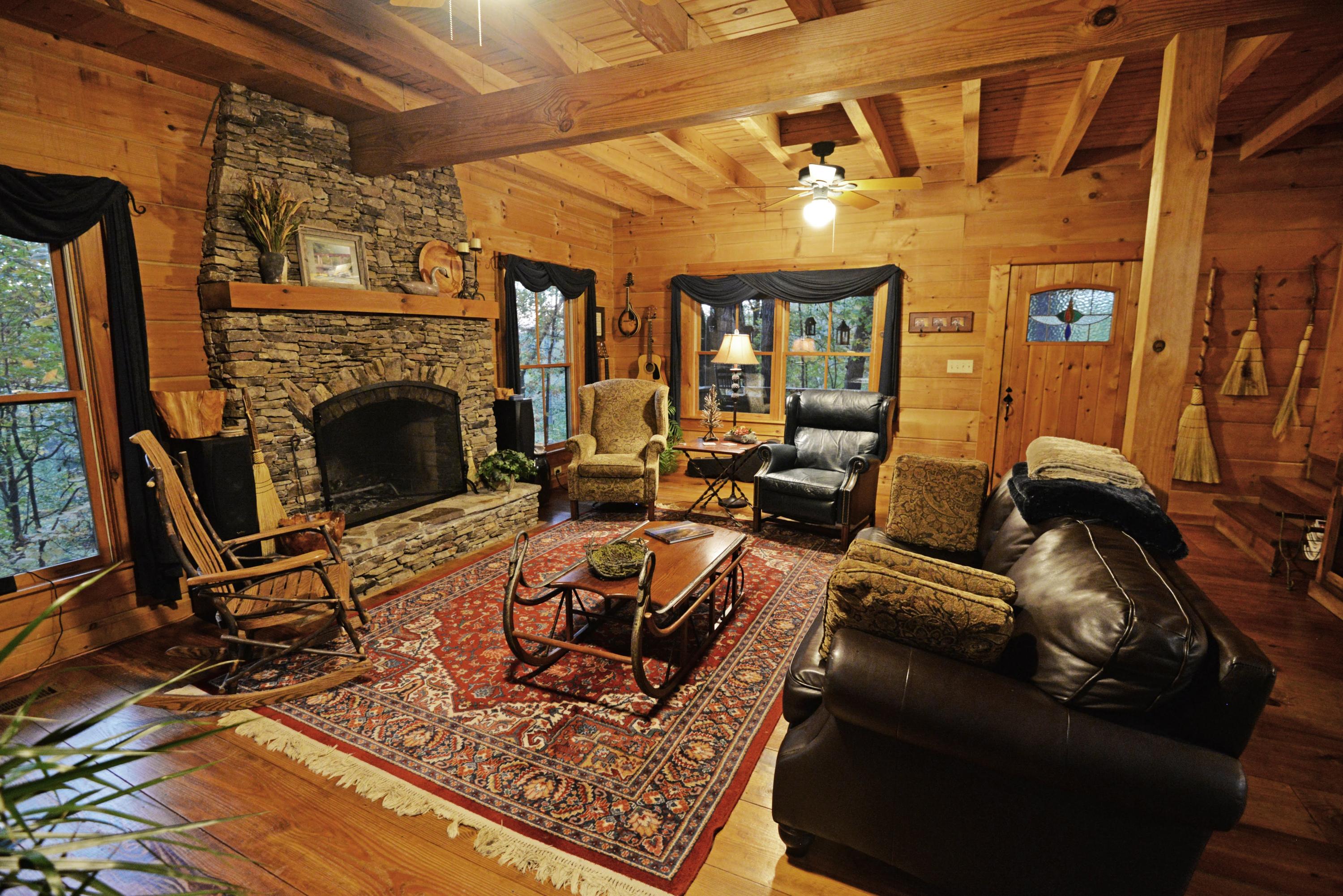 867 Welcome Valley Road Benton, TN 37307 - Photo 13 of 122 Main house great room 2