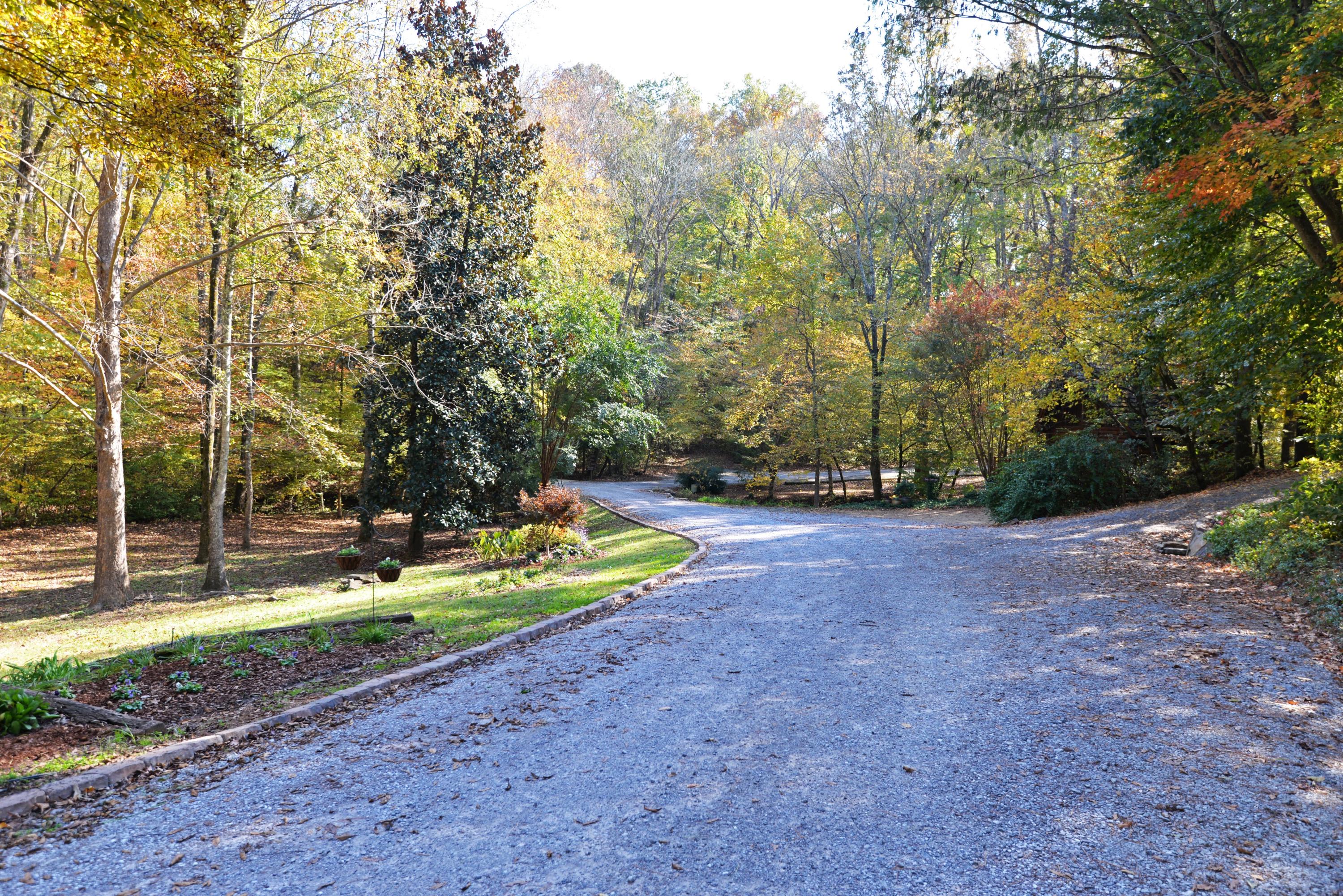 867 Welcome Valley Road Benton, TN 37307 - Photo 37 of 122 Drive into the property