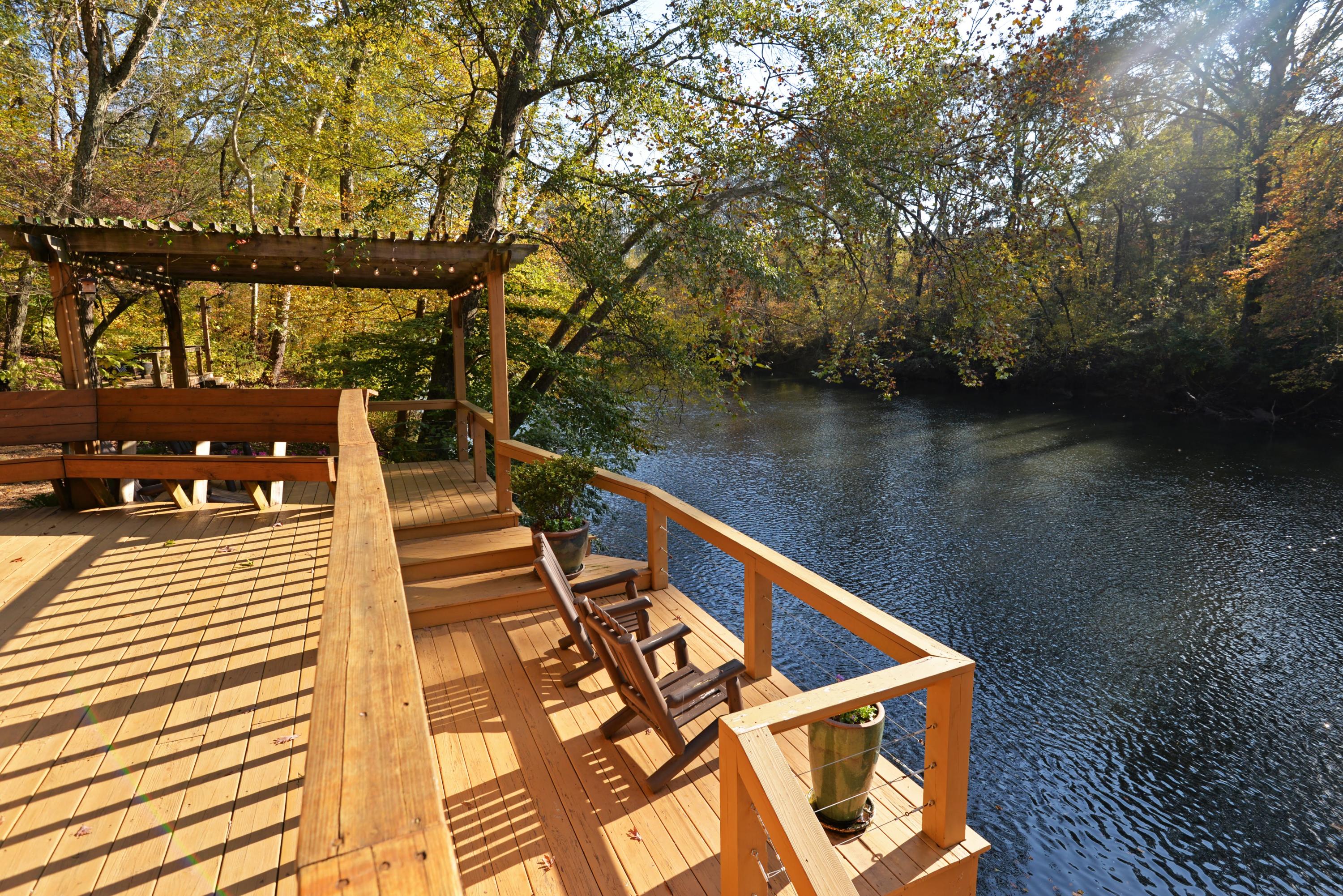 867 Welcome Valley Road Benton, TN 37307 - Photo 48 of 122 Old Pavillion lower deck and view