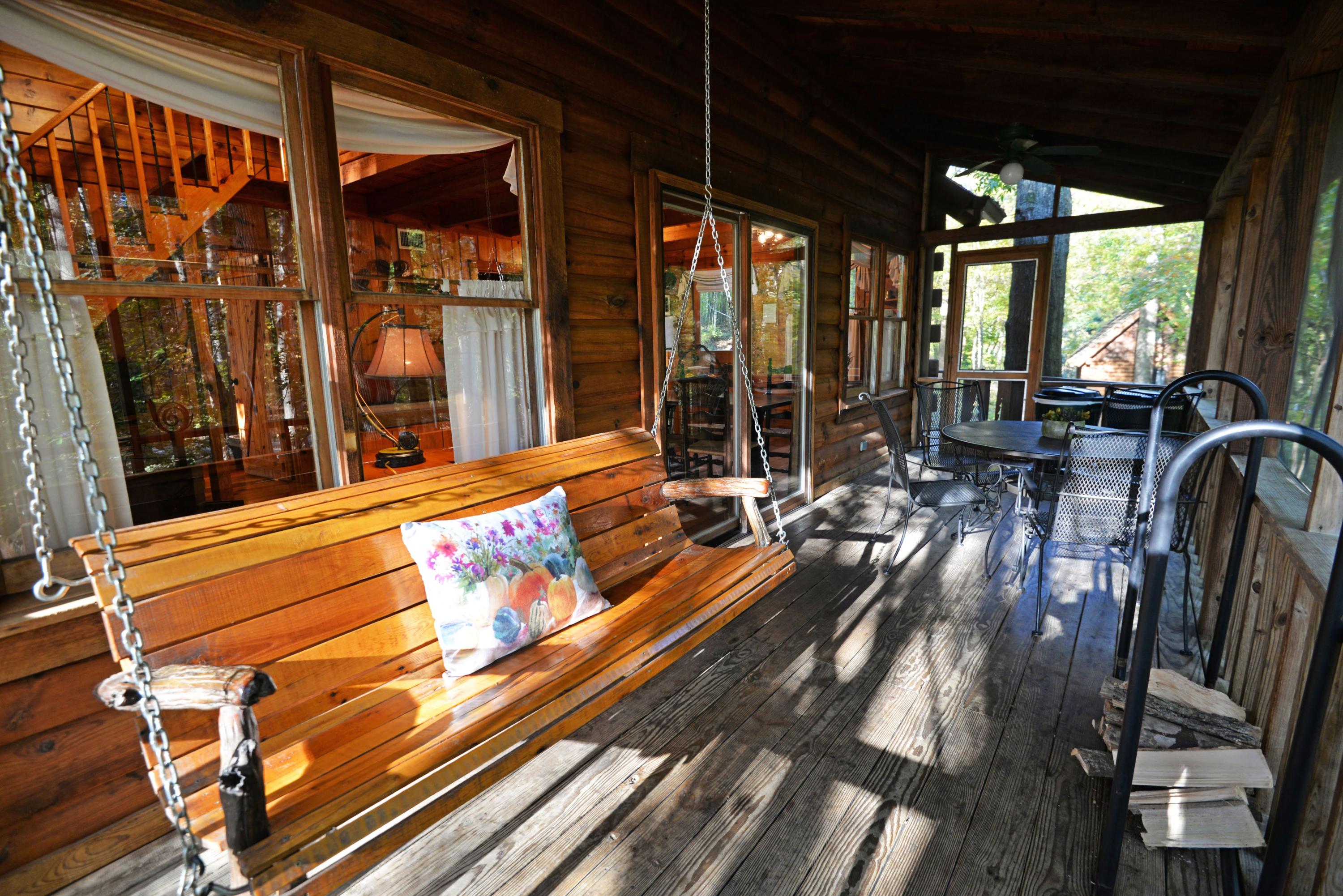 867 Welcome Valley Road Benton, TN 37307 - Photo 84 of 122 Creek Crest screened porch 2